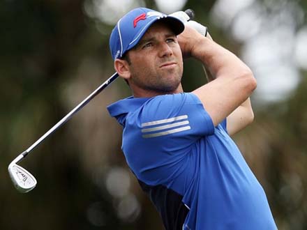 Golf thủ danh tiếng người Tây Ban Nha Sergio Garcia cũng tham gia tranh tài.